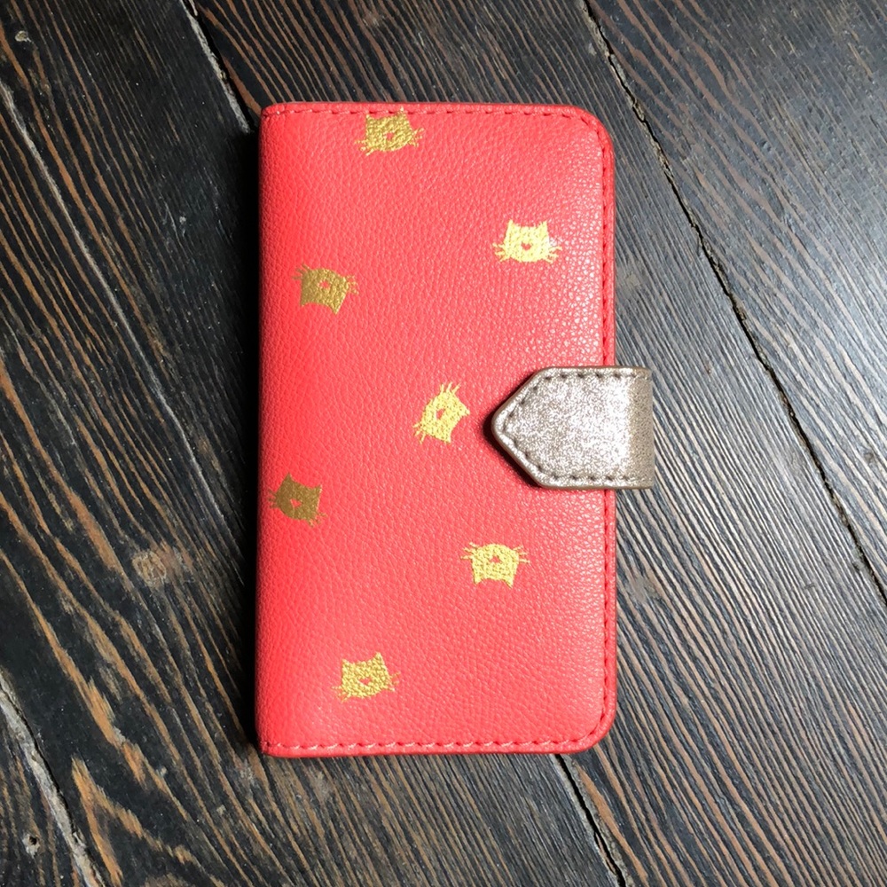 Fossil iPhone 7 Coral & Gold Cat Phone/Wallet Case